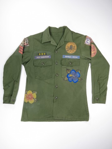 American military shirt with patch-effect