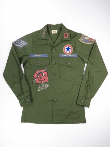 American military shirt with patch-effect