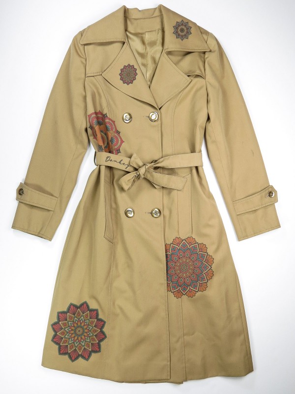 Beige trench coat with mandala flowers