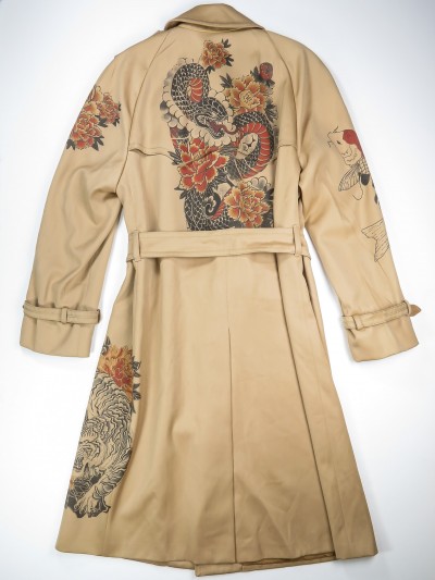 Peach trench coat with japanese tattoos