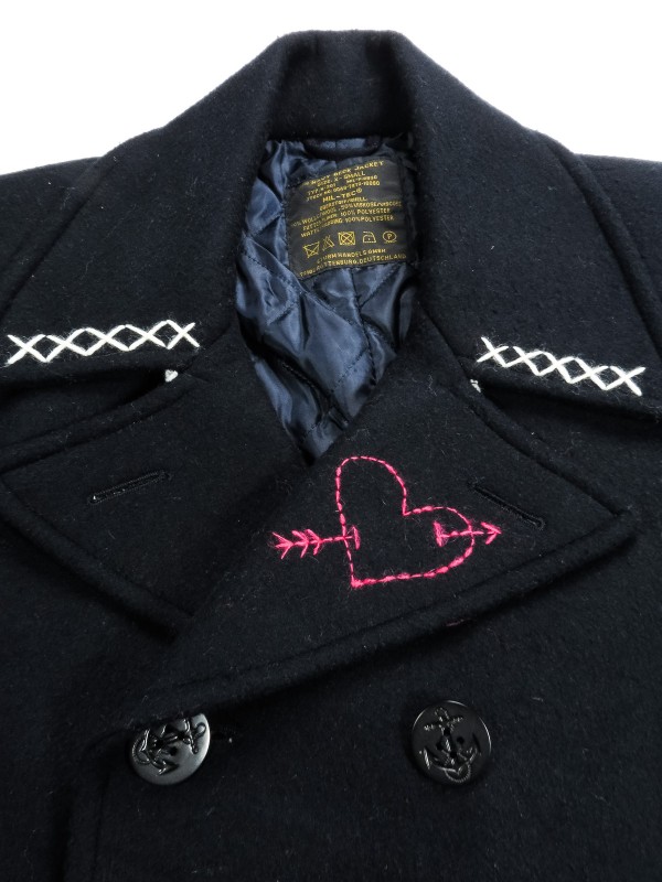 Double-breasted US navy blue peacoat