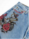 Jeans Levi's 501 con tattoo old school