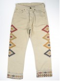 Jeans Levi's 551 con design Navajo