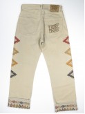 Jeans Levi's 551 con design Navajo