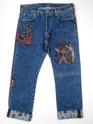 Levi's 501 jeans with old school tattoo