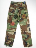 Pantaloni mimetici BDU con ibisco