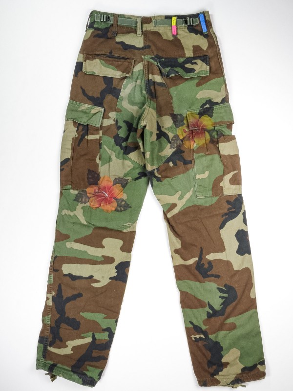 Pantaloni mimetici BDU con ibisco