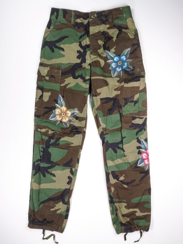 Pantaloni mimetici BDU con fiori old school